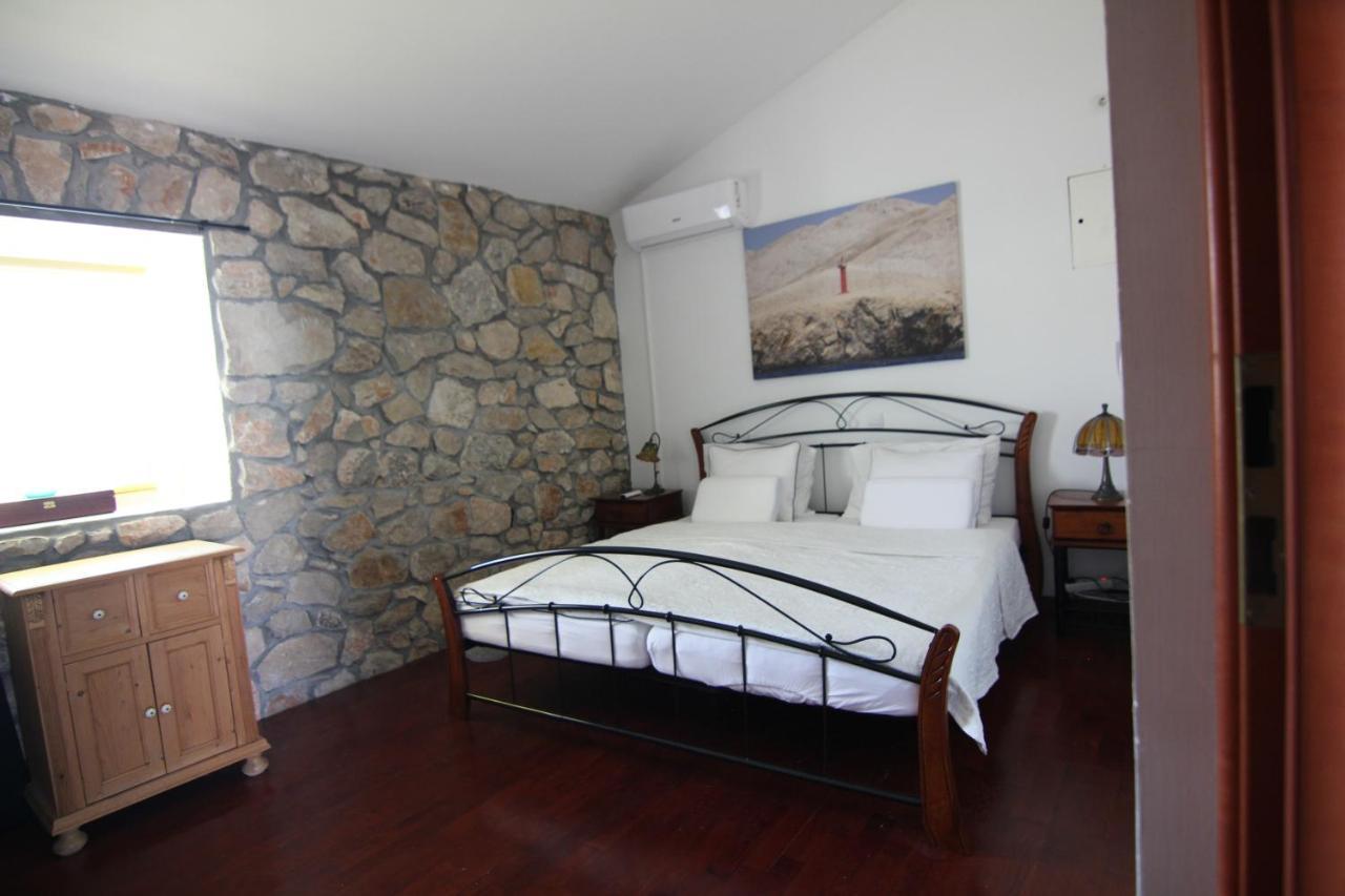 Villa Calma, Recharge Your Body And Mind Gabonjin Bagian luar foto